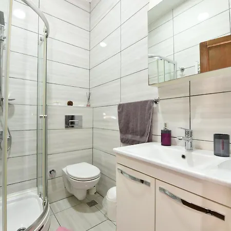 Lejlighed Historical Wooden Style Ac In Beyoglu Galata